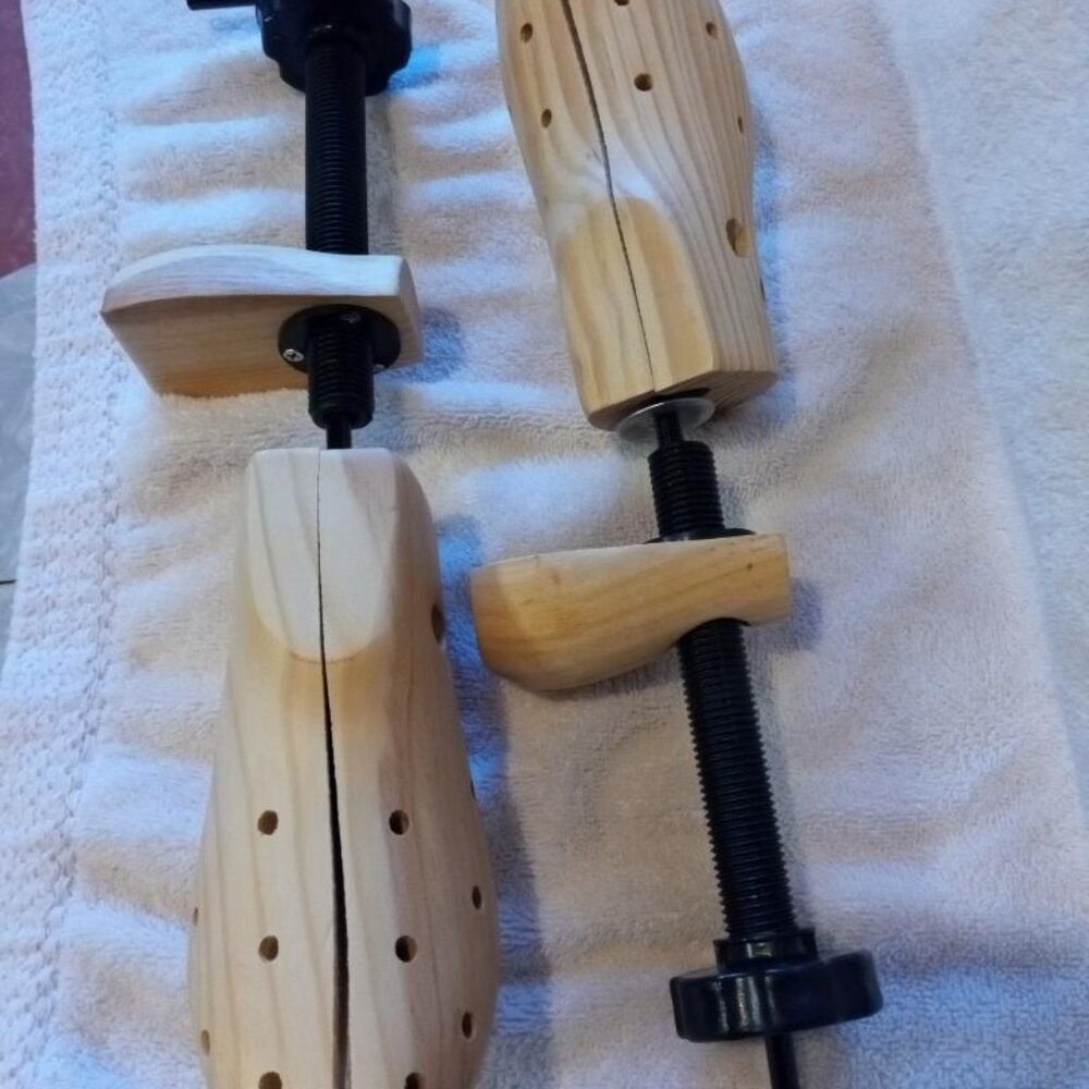 Shoe Stretchers